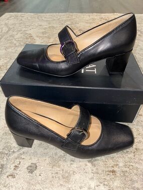 BRAND NEW Naturalizer Black Leather Mary Jane Block Heel Pumps
